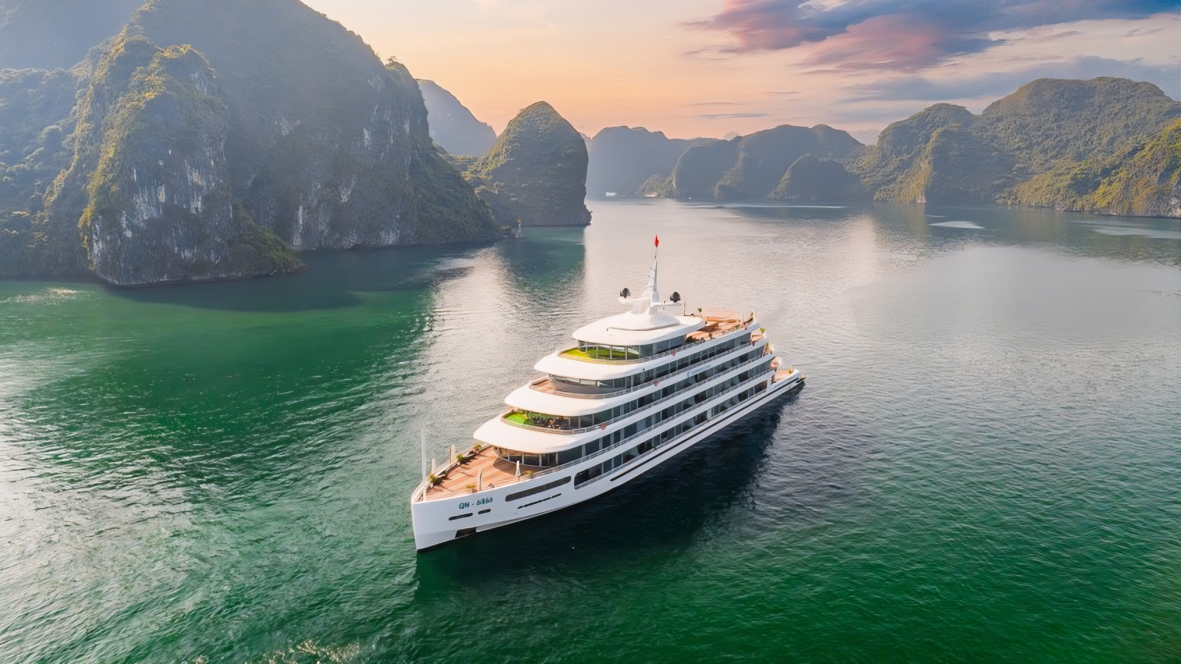 BAI TU LONG BAY BY ATHENA